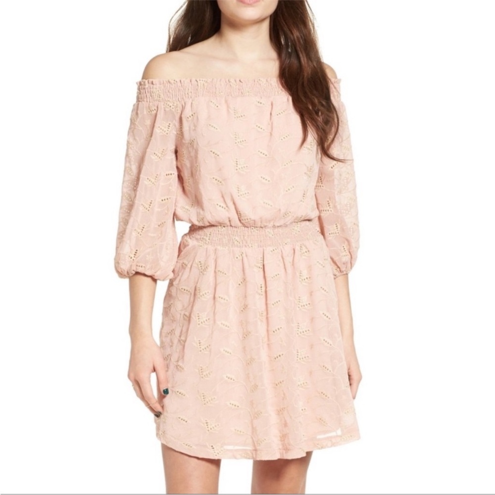 ASTR The Label Off-Shoulder Smocked Blush Pink Mini Dress Floral Embroidery L